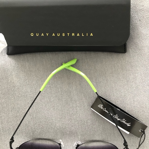 Brand new Quay Australia sunglasses with case - Picture 5 of 11